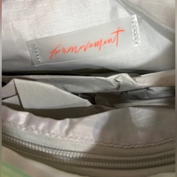 NWT FP Movement Bulls Eye Sling Crossbody - Picture 8 of 10